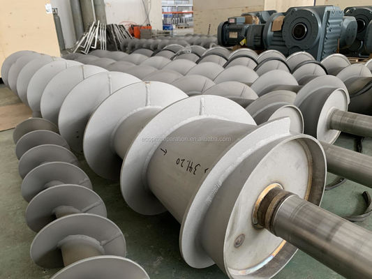12000L/H Prensa de tornillo de deshidratación de lodos Tratamiento de aguas residuales Prensa de tornillo de lodos