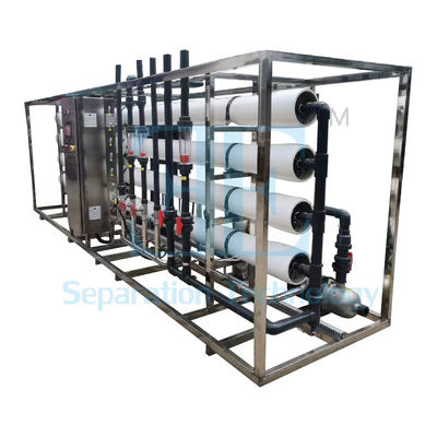 Planta de tratamiento de aguas de voltaje 110-240V avanzada con material de filtro de carbono activado para una purificación óptima del agua
