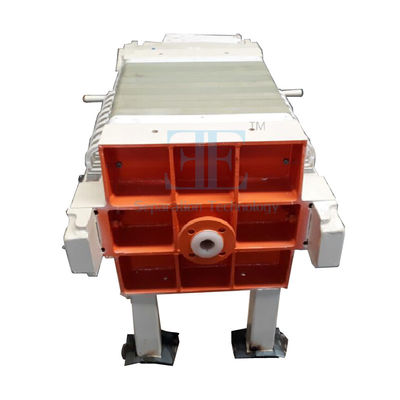Más de 15 años de vida útil y 3200Kg de peso operativo Máquina de limpieza industrial de chorro de agua para clientes B2B